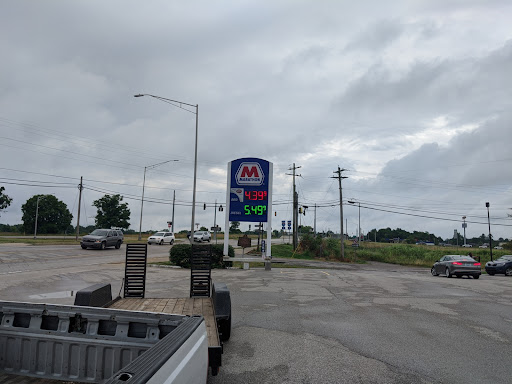 Gas Station «Marathon Gas», reviews and photos, 390 Violet Rd, Crittenden, KY 41030, USA
