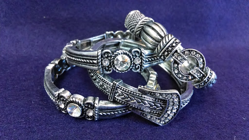 Jewelry Store «Silver Fox II Jewelry», reviews and photos, 29 W 8th St, Holland, MI 49423, USA