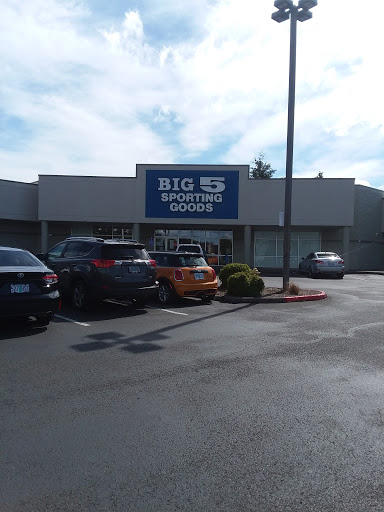 Sporting Goods Store «Big 5 Sporting Goods», reviews and photos, 4665 Commercial St SE, Salem, OR 97302, USA