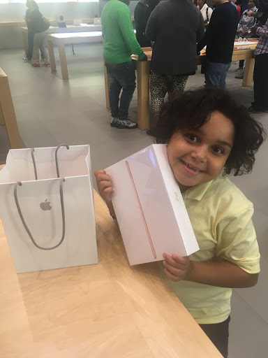 Computer Store «Apple Ridge Hill», reviews and photos, 143 Market Street, Yonkers, NY 10710, USA