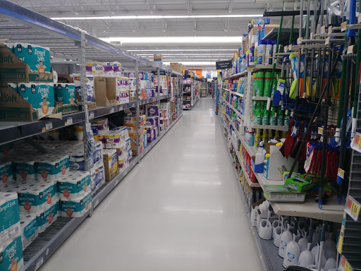 Discount Store «Walmart», reviews and photos, 2295 Gable Rd, St Helens, OR 97051, USA