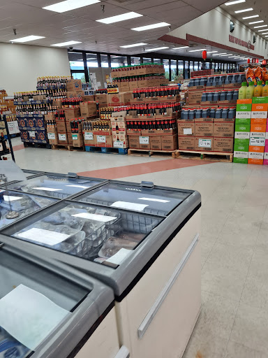 Grocery Store «R-N Market», reviews and photos, 6670 N Cedar Ave, Fresno, CA 93710, USA