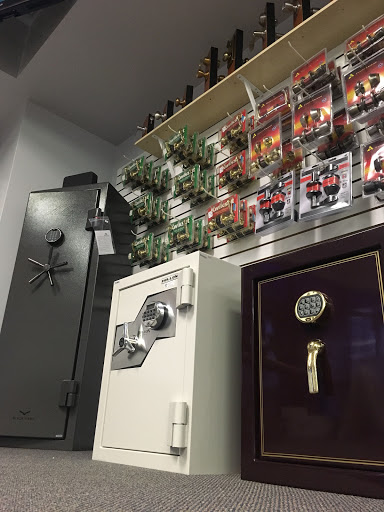 Locksmith «Complete Locksmith», reviews and photos, 3900 S Cleveland Ave, Fort Myers, FL 33901, USA