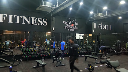 Fitness Mantraa - 1st Floor, Akash Retail, Opp. Safal Square, University Rd, Ward 2, Vesu, Surat, Gujarat 395007, India