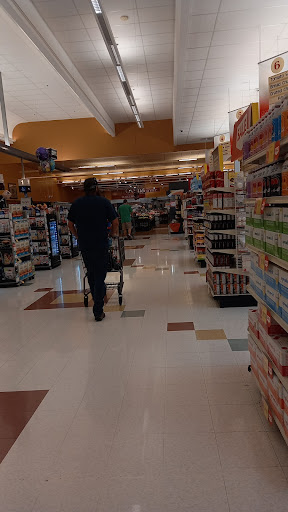 Grocery Store «Stop & Shop», reviews and photos, 2020 Norwich-New London Turnpike, Montville, CT 06353, USA