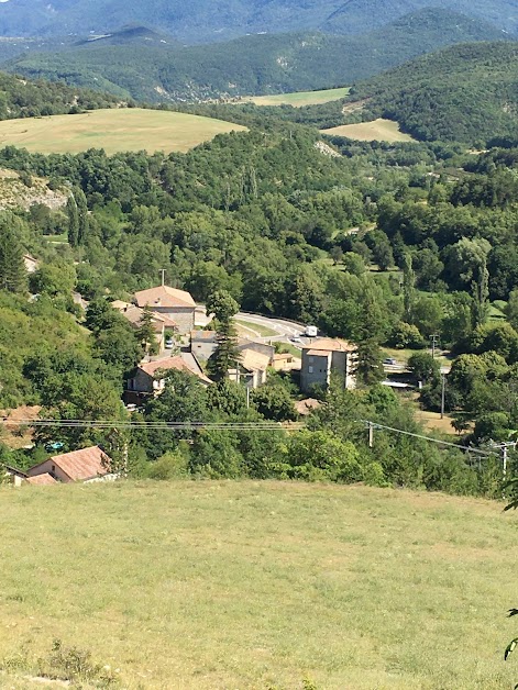 Camping Le Gessy à Verclause (Drôme 26)