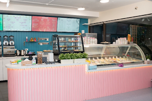 Icy Spicy Parramatta - Premium all veg Indian Ice Creams, Desserts & Indian Dumplings image