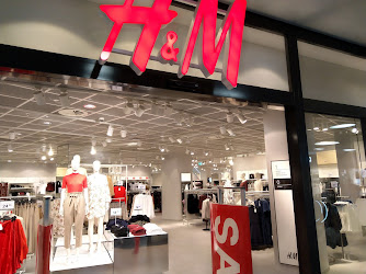 H&M