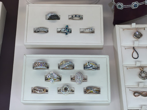 Jeweler «The Jewelry Center», reviews and photos, 7477 W Layton Ave, Milwaukee, WI 53220, USA