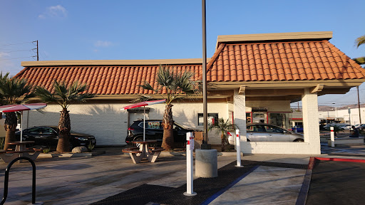 In-N-Out Burger image