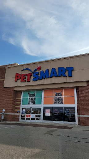 Pet Supply Store «PetSmart», reviews and photos, 3439 Princeton Rd, Hamilton, OH 45011, USA