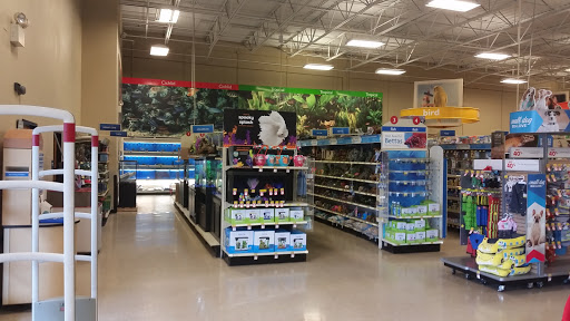 Pet Supply Store «PetSmart», reviews and photos, 400 Mill Creek Dr, Secaucus, NJ 07094, USA