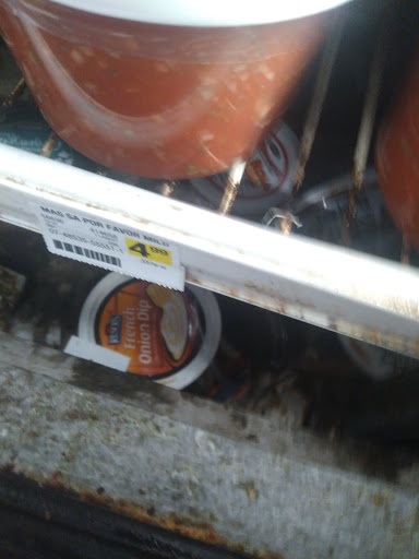 Grocery Store «Rays Food Place», reviews and photos, 875 Redwood Dr, Garberville, CA 95542, USA