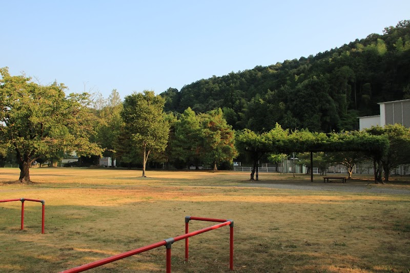 西本郷公園