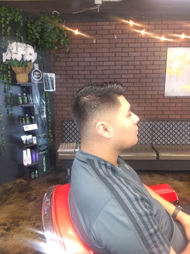 Barber Shop «City Barber Shop», reviews and photos, 160 2nd St SW, Winter Haven, FL 33880, USA