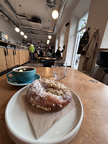 Kawiarnia Czytelnia - Bielany