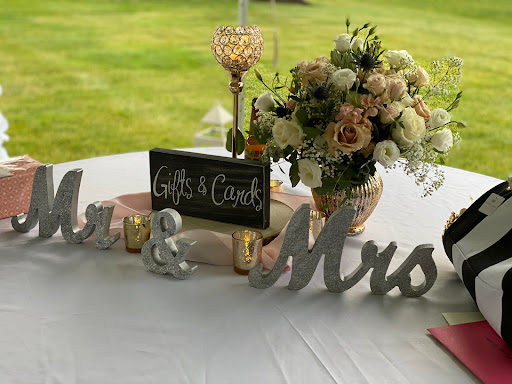 Florist «Walden Floral Design Co Inc», reviews and photos, 1701 Ogden Ave, Downers Grove, IL 60515, USA