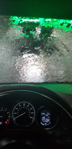 Car Wash «Buddy Bear Car Wash», reviews and photos, 1059 Mannheim Rd, Bellwood, IL 60104, USA