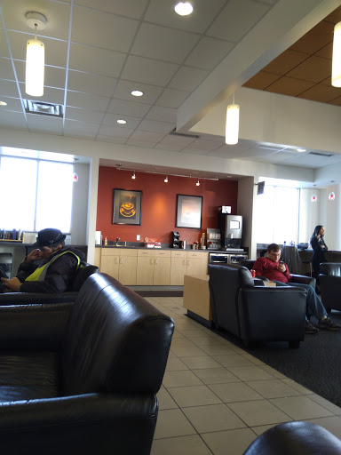 Car Dealer «Toyota of Muncie», reviews and photos, 3311 N Nebo Rd, Muncie, IN 47304, USA