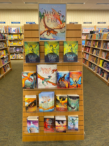 Book Store «Barnes & Noble Booksellers Fredericksburg/ Central Park», reviews and photos, 1220 Carl D. Silver Parkway, Fredericksburg, VA 22401, USA