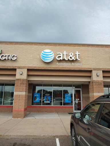Cell Phone Store «AT&T Authorized Retailer», reviews and photos, 4190 Vinewood Ln N #108, Plymouth, MN 55442, USA