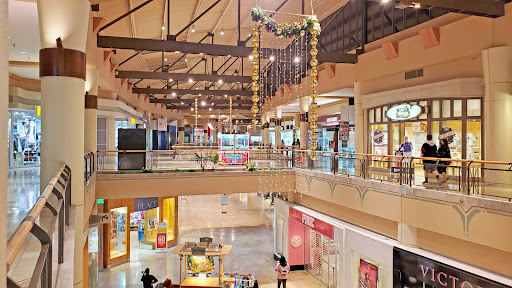 Shopping Mall «Superstition Springs Center», reviews and photos, 6555 E Southern Ave, Mesa, AZ 85206, USA