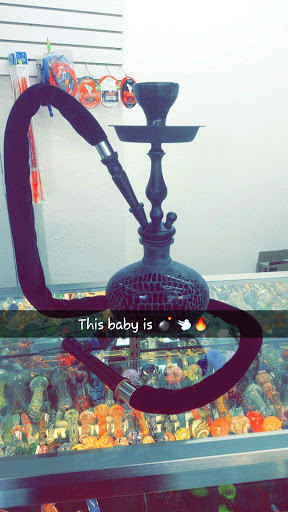 Tobacco Shop «Twenty One Plus Smoke Shop», reviews and photos, 144 Bowdoin St, Dorchester, MA 02122, USA