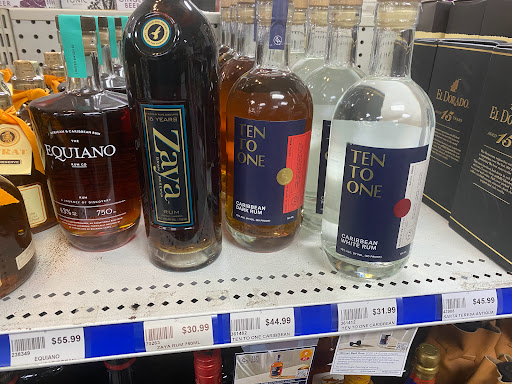 Liquor Store «Montgomery County Liquor & Wine - Kensington», reviews and photos, 3733 University Blvd W, Kensington, MD 20895, USA