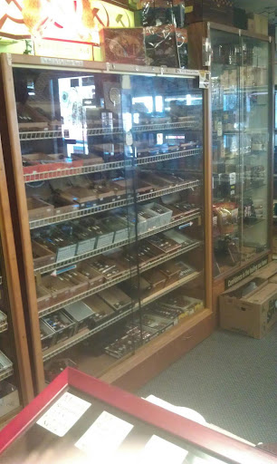 Cigar Shop «Cigar City», reviews and photos, 97 Bridge St, Weymouth, MA 02191, USA