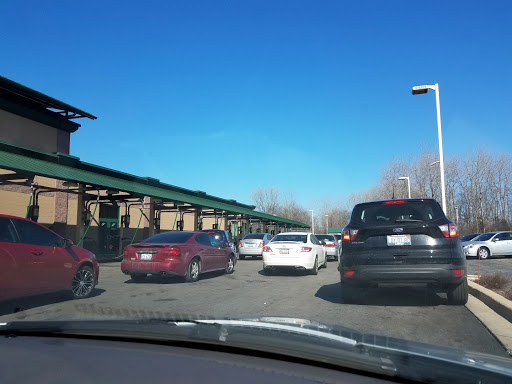 Car Wash «Jet Brite Car Wash», reviews and photos, 1427 N Farnsworth Ave, Aurora, IL 60505, USA