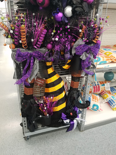 Home Goods Store «Tuesday Morning», reviews and photos, 685 E Bidwell St, Folsom, CA 95630, USA