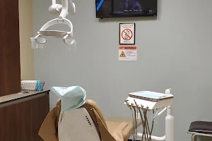 Vela Saenz Family Dentistry image
