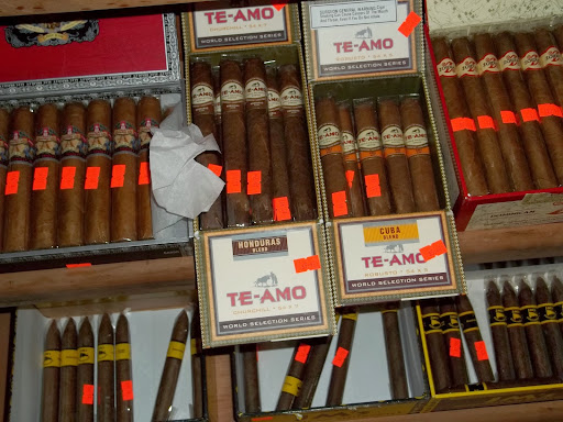 Tobacco Shop «Tobacco One Smoke Shop», reviews and photos, 1220 E Yorba Linda Blvd, Placentia, CA 92870, USA