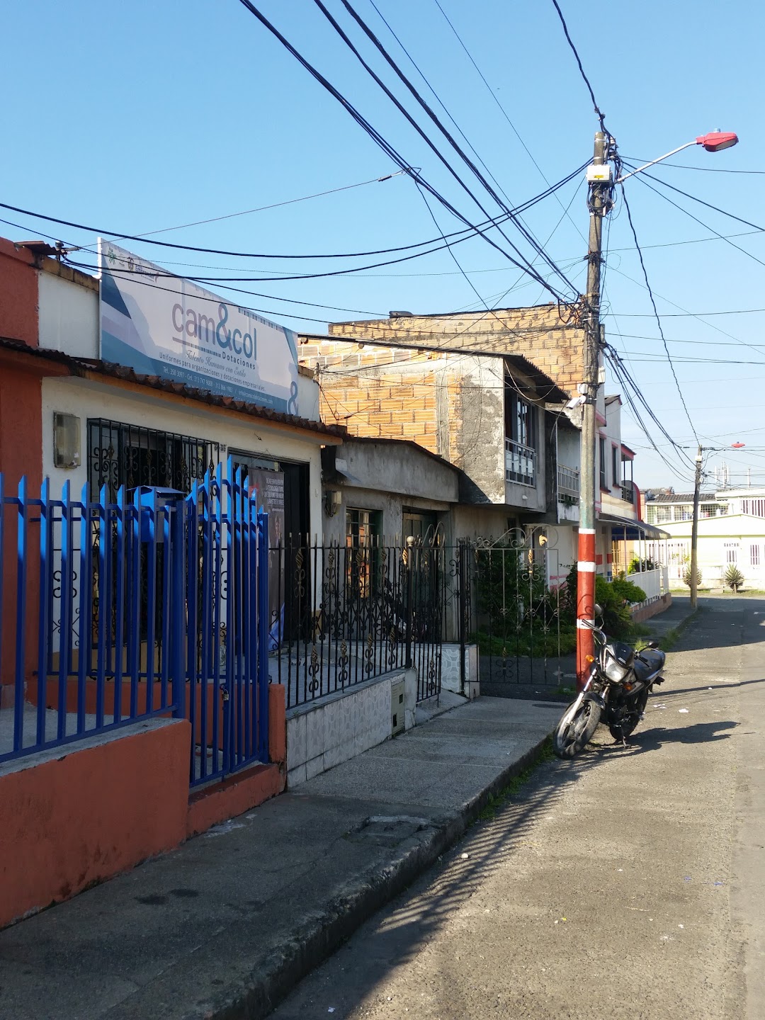 Camicol Dotaciones en Pereira - uniformes y botas de seguridad para la dotación en Pereira