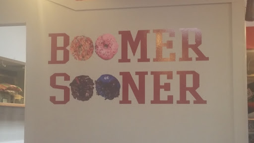 Donut Shop «Hurts Donut Company», reviews and photos, 746 Asp Ave, Norman, OK 73069, USA