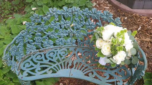 Florist «La Petite Fleur», reviews and photos, 259 Prescott St, St Paul, MN 55107, USA