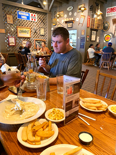 American Restaurant «Cracker Barrel Old Country Store», reviews and photos, 19550 Coastal Hwy, Rehoboth Beach, DE 19971, USA