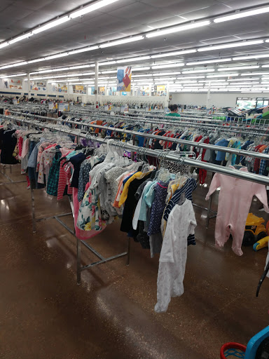 Thrift Store «Goodwill Super Store», reviews and photos, 825 W Pipeline Rd, Hurst, TX 76053, USA