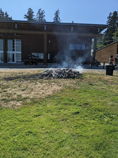 Community Center «House of Awakened Culture (Suquamish Community House)», reviews and photos, 7235 NE Pkwy, Suquamish, WA 98392, USA