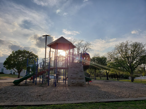 Park «Midway Park», reviews and photos, 615 N Main St, Euless, TX 76039, USA