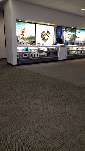 Cell Phone Store «AT&T», reviews and photos, 1117 Walnut St, Cary, NC 27511, USA