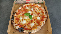 Plats et boissons du Pizzas à emporter Pizza chez Kiko à Fréjus - n°4
