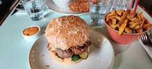 Hamburger du Restaurant thaï NANA Bistro Thaï à Paris - n°5