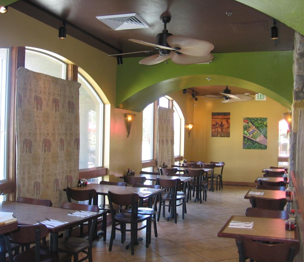 [CLOSED] Thai Thai Restaurant 97701