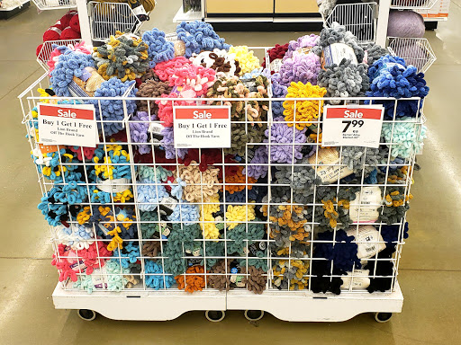 Fabric Store «Jo-Ann Fabrics and Crafts», reviews and photos, 6234 Commerce Palms Dr, Tampa, FL 33647, USA