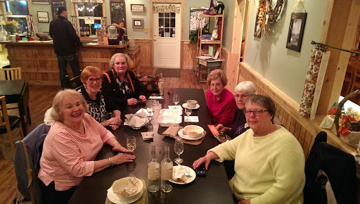 Winery «Country Porch Winery», reviews and photos, 2282 Wilson Sharpsville Rd, Cortland, OH 44410, USA