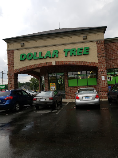 Dollar Store «Dollar Tree», reviews and photos, 10 School St, East Hartford, CT 06118, USA