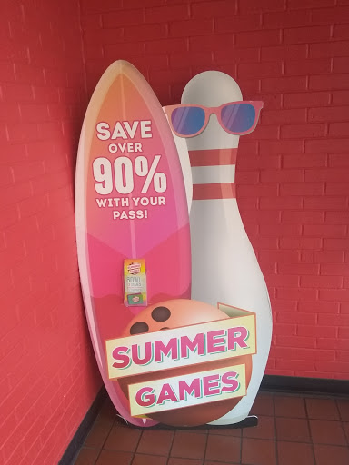 Bowling Alley «Brunswick Zone Desert Sky Lanes», reviews and photos, 7241 W Indian School Rd, Phoenix, AZ 85033, USA