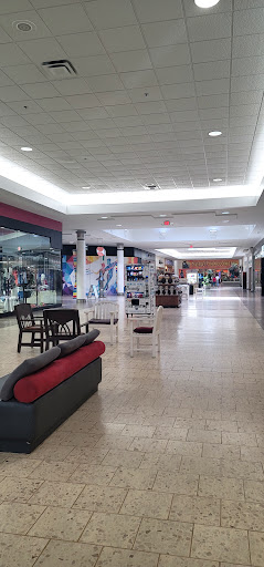 Shopping Mall «VIA|Port Florida Mall», reviews and photos, 10401 US-441, Leesburg, FL 34788, USA