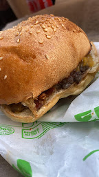 Photo n°35 de Beni Burger - Asnières-sur-seine à Asnières-sur-Seine ()